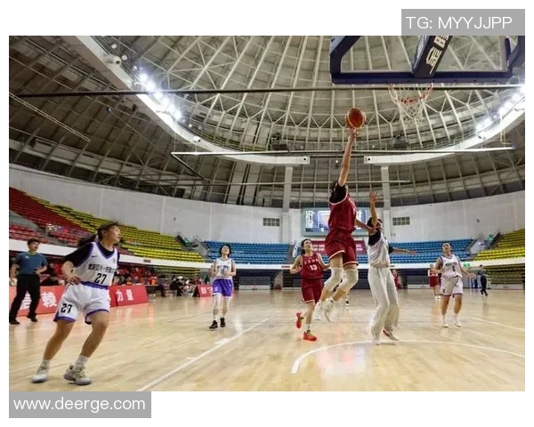 上海篮球队实力强劲荣登全国第六名展现出色竞技状态与团队合作精神