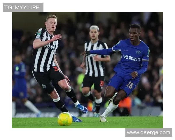 切尔西足球明星时尚穿搭视频揭秘展现运动与潮流的完美结合