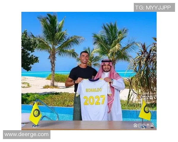 全球足球明星盘点2023年排名前十的传奇球员及其成就分析